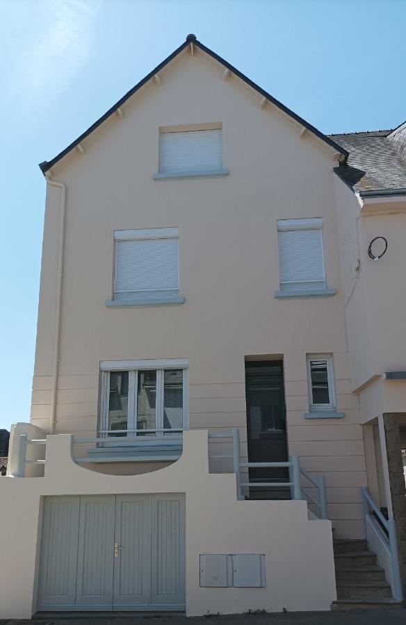 Loudeac : Appartement T2 Chaleureux Centre Ville Exterior photo